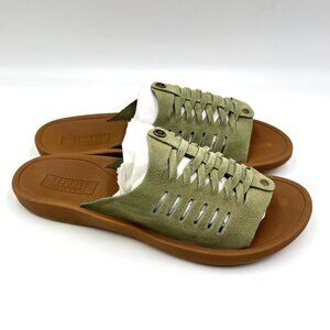 Yellow Box Womens Size 7.5 Phyllus Green Suede Leather Flat Sandals Shoes Slides